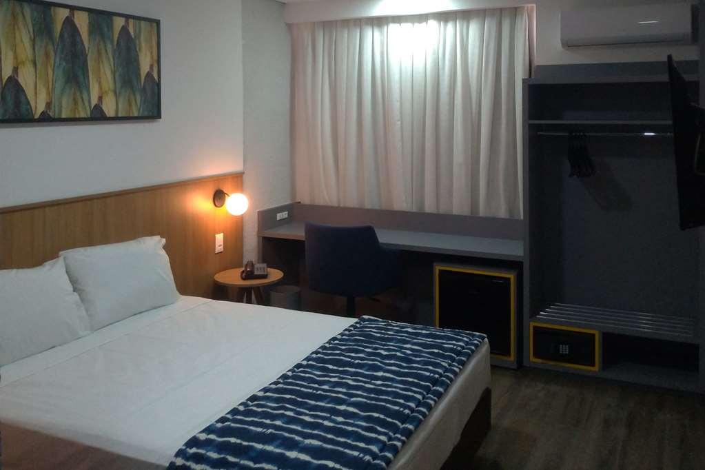 Days Inn By Wyndham Cascavel Каскавел Номер фото
